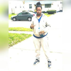 Meet your Posher, Ñae